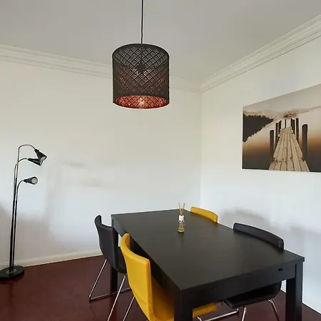 Relaxing W/pool Up To 6 People * 卡斯凯什