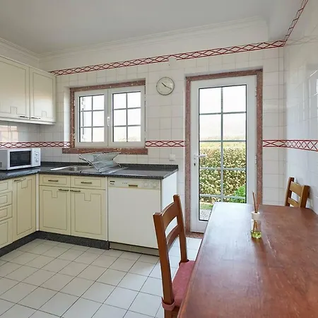 Relaxing W/pool Up To 6 People * 卡斯凯什